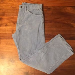 Vintage corduroy Levi’s W32